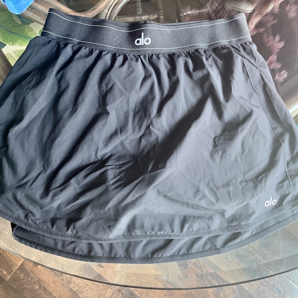 Brand new alo skirt
